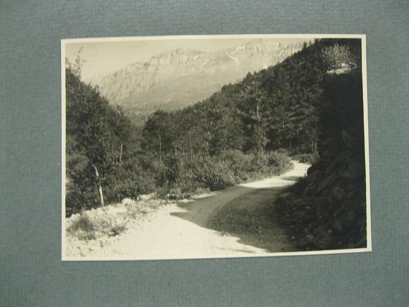 Valle del Tanaro. Valle del Negrone. La nuova carrozzabile da Ponte di Nava a Upega. Due fotografie originali
